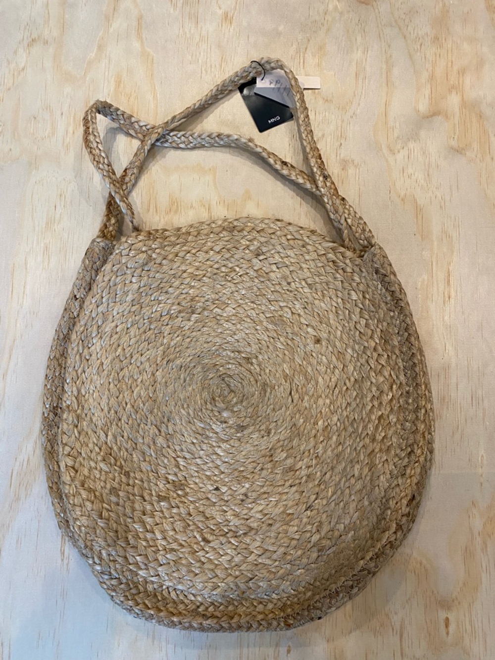 MANGO Woven Round Straw Shoulder Bag in Natural